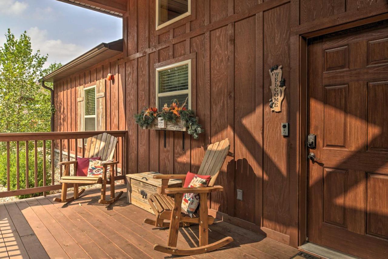 Branson West Cabin With Pool Access And Golfing Экстерьер фото