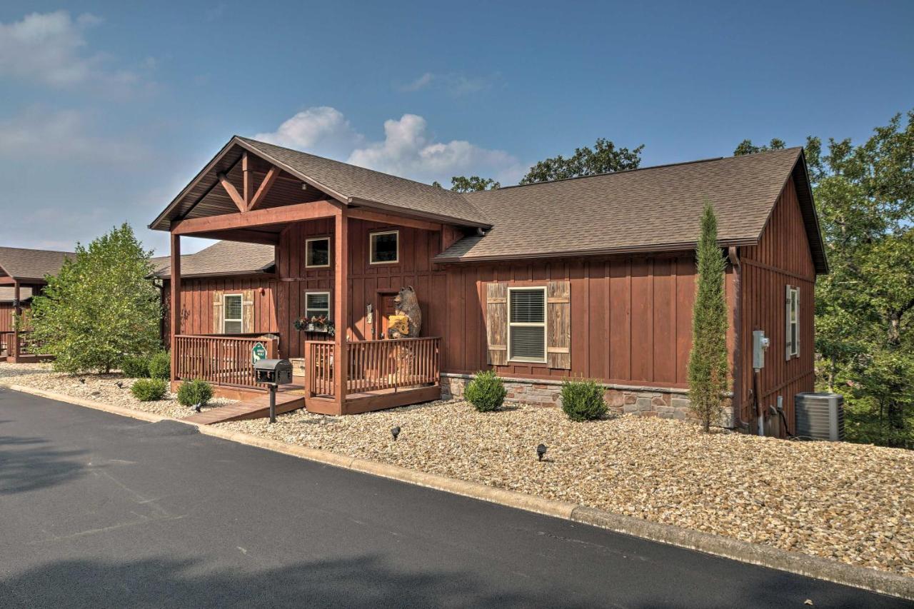 Branson West Cabin With Pool Access And Golfing Экстерьер фото