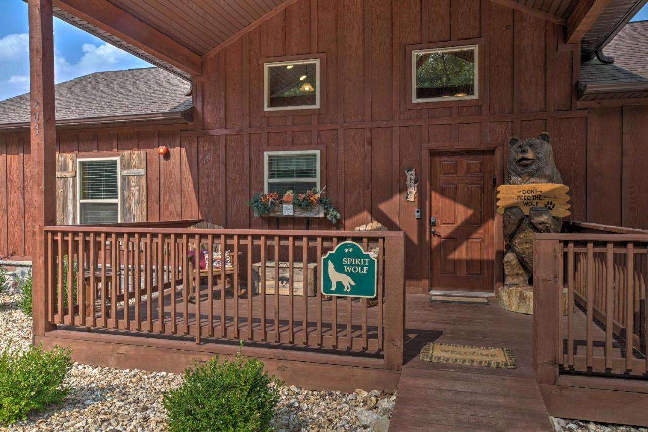 Branson West Cabin With Pool Access And Golfing Экстерьер фото